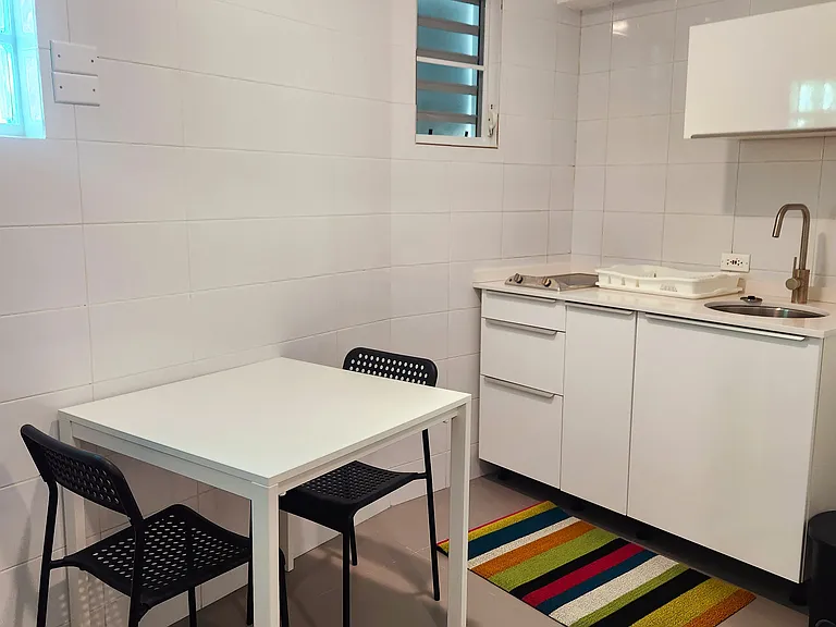 55 Rambla Del Almirante #C — Photo 3