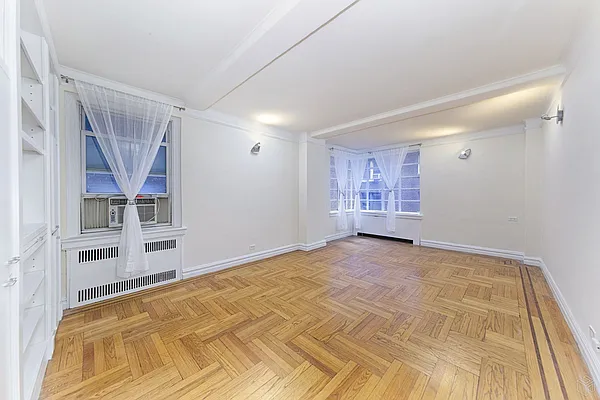 Sold by Halstead Real Estate | media 2