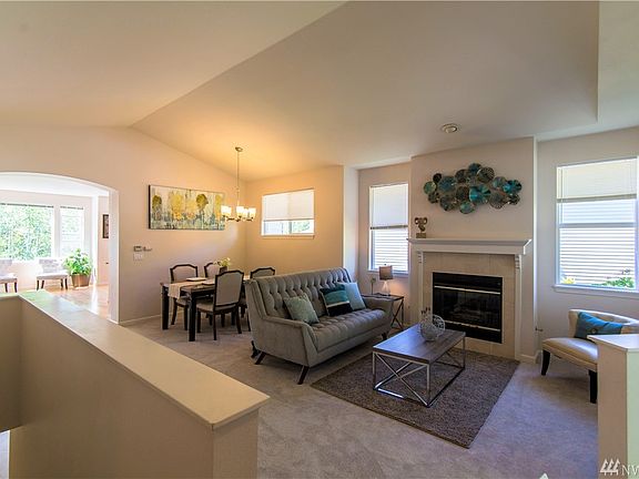 3rd image of 2680 139th Ave SE #9