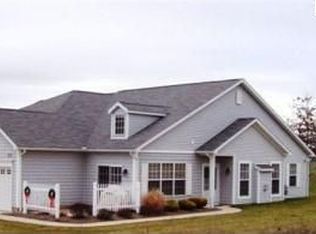 1430 Chesapeake Ave, Louisville, OH 44641