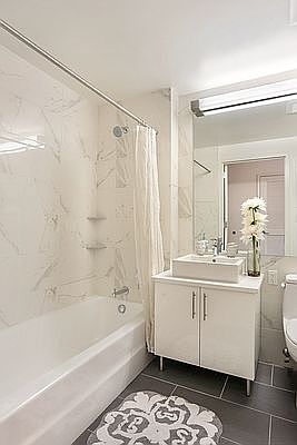 5th image of 180 Myrtle Ave APT 14K