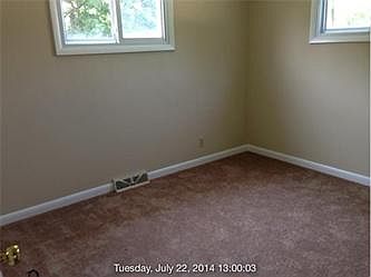 2nd image of 250 E Bryant Ave