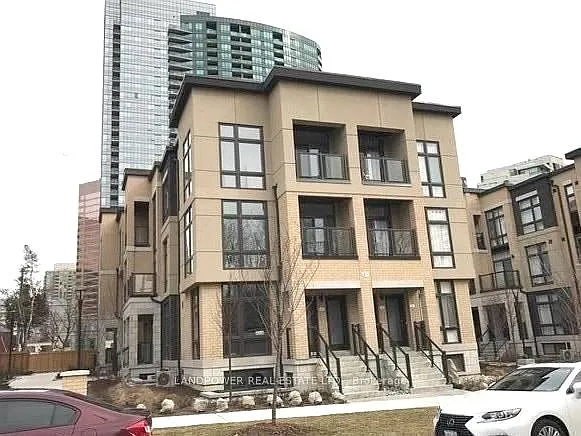 Building Photo - 15 Eldora Ave #40