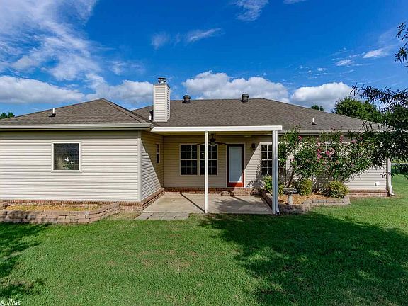 5th image of 26 Willow Lake Dr