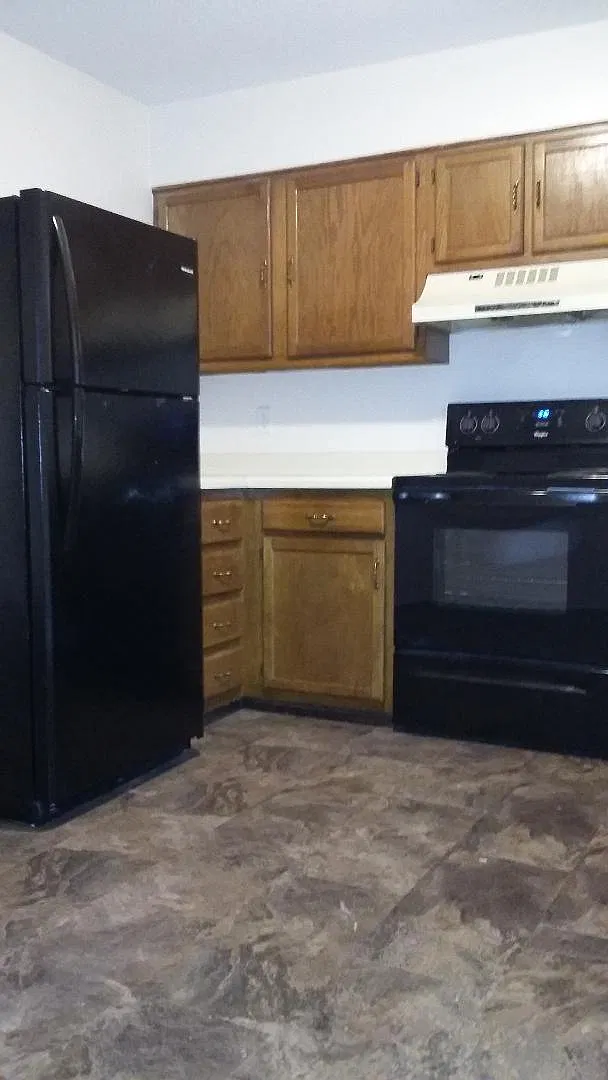 2 bed, $1,350 — Photo 2