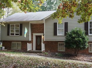 1203 Millridge Dr, Greensboro, NC 27407