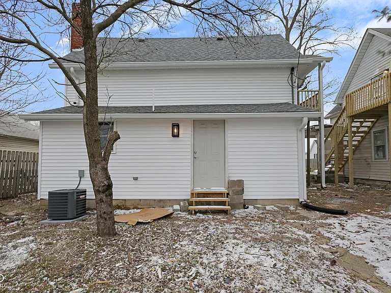 2209 Noble St #2 — Photo 22
