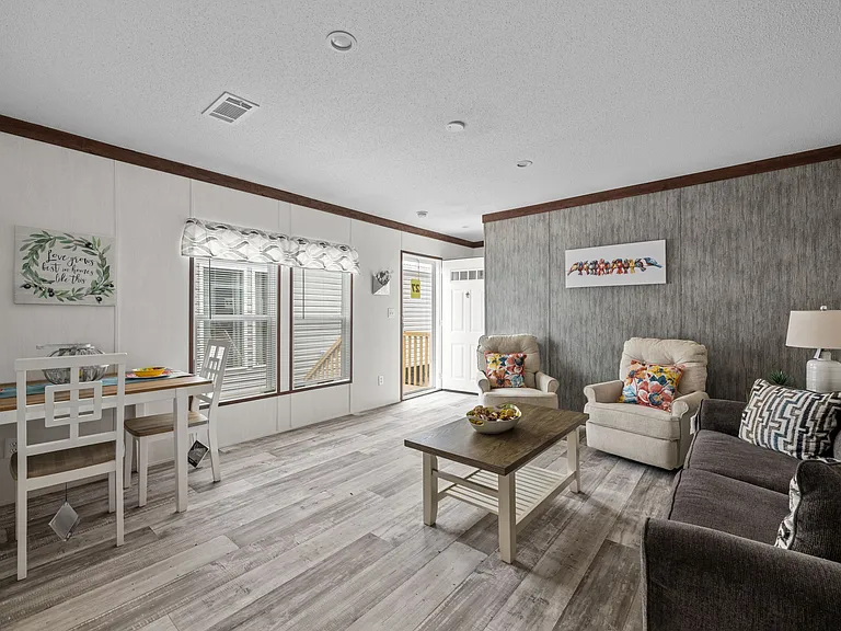 25 Fernwood Dr — Photo 4