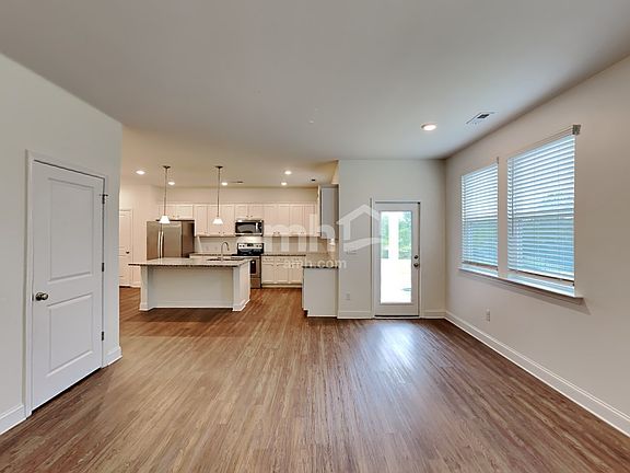 5th image of 4801 Weber Ct