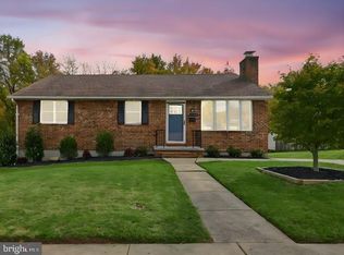 8003 Woodhaven Rd, Rosedale, MD 21237