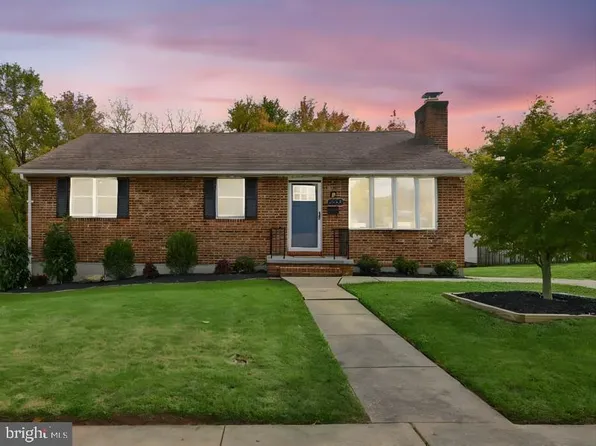 8003 Woodhaven Rd, Rosedale, MD 21237