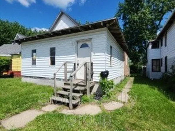1416 8th Ave, Terre Haute, IN 47804