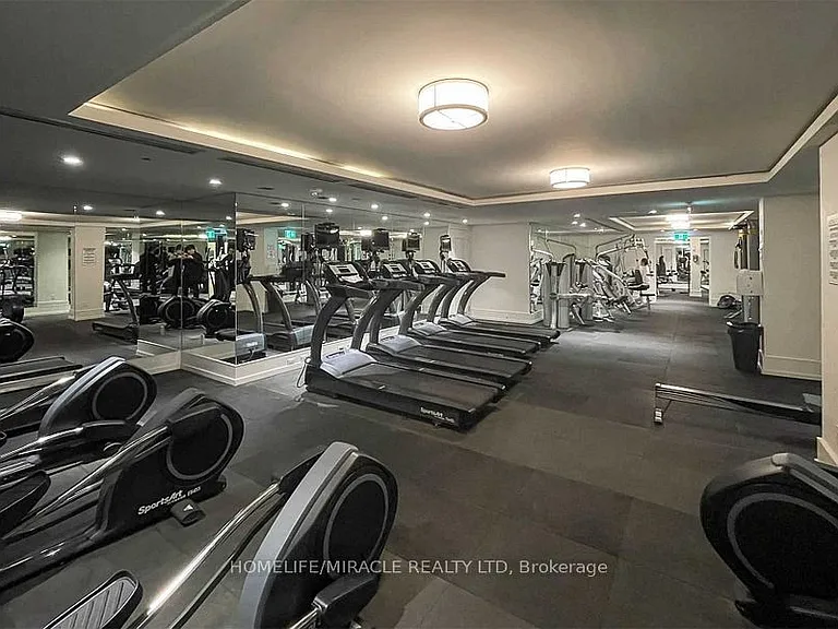 955 Bay St #2809 — Photo 15