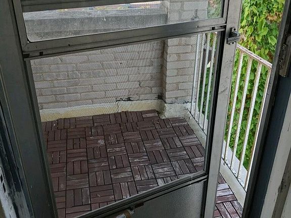 5th image of 3472 N Oakland Ave