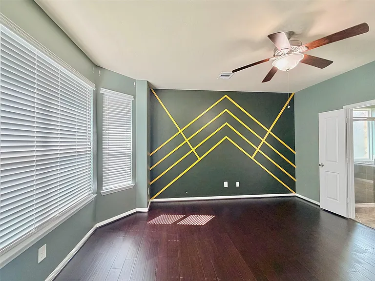 1242 S Maple Dr — Photo 13
