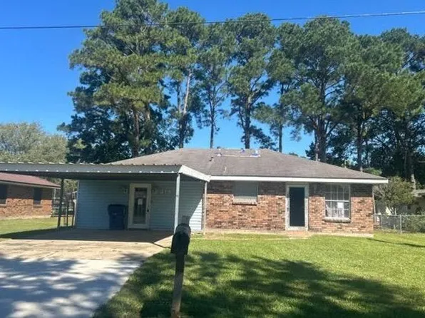219 Blue Bonnet Dr, Crowley, LA 70526