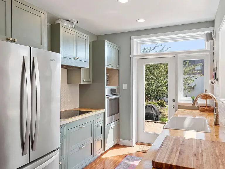 1109 E Wilt St — Photo 12