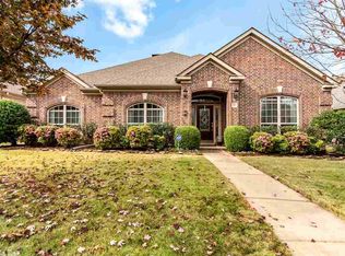 29 Montagne Ct, Little Rock, AR 72223