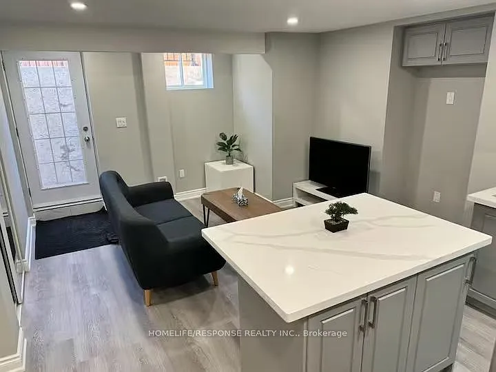 210 Zachary Cres #BSMNT — Photo 11