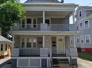 169 10th St #2, Providence, RI 02906