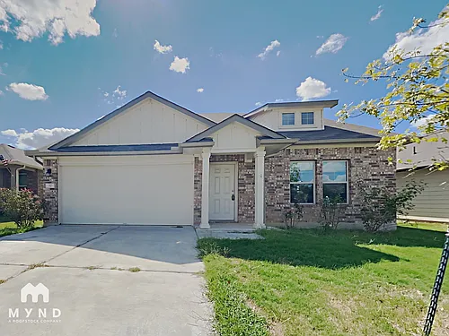 717 Pinnacle Dr Photo 1