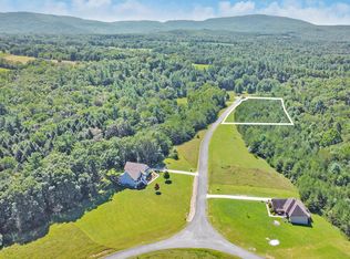 20 Daddys Creek Trl, Crossville, TN 38555