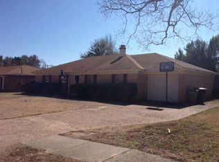 4515 Treeline Dr, Pensacola, FL 32504