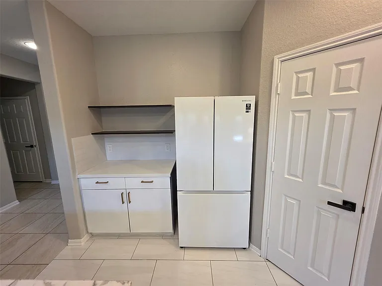 4427 Garden Ridge Ct — Photo 12