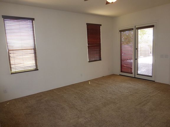 5th image of 17719 W Dreyfus St