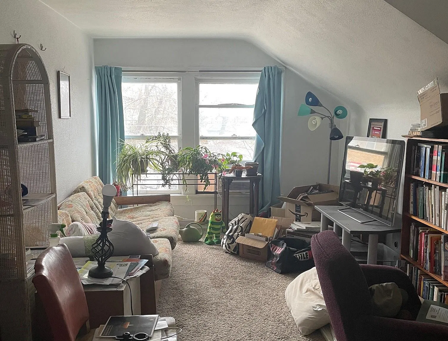 Studio, 345 sqft, $905 — Photo 2