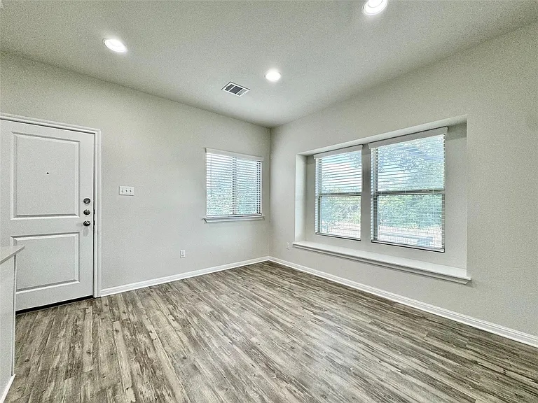 1728 Cherokee Nation Trl — Photo 17