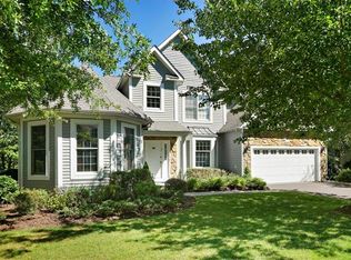 37 Miller Cir, Armonk, NY 10504