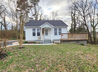 1277 20th St NE, Hickory, NC 28601