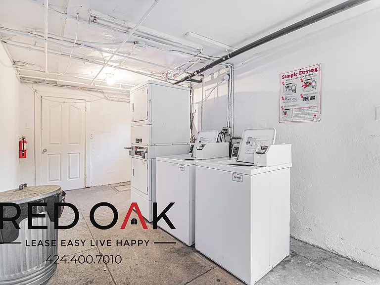 121 N Kenmore Ave #205 — Photo 13