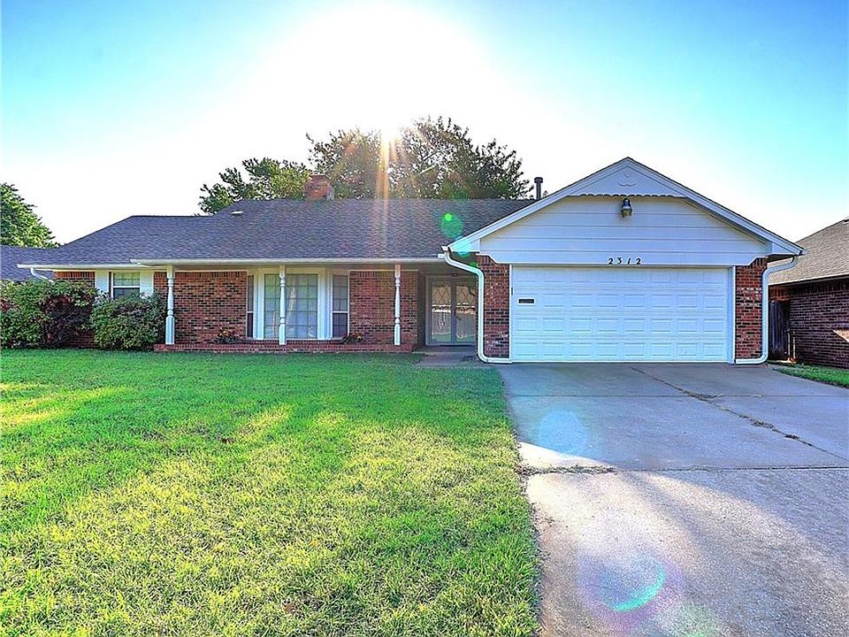 1st image of 2312 Cowan Pl