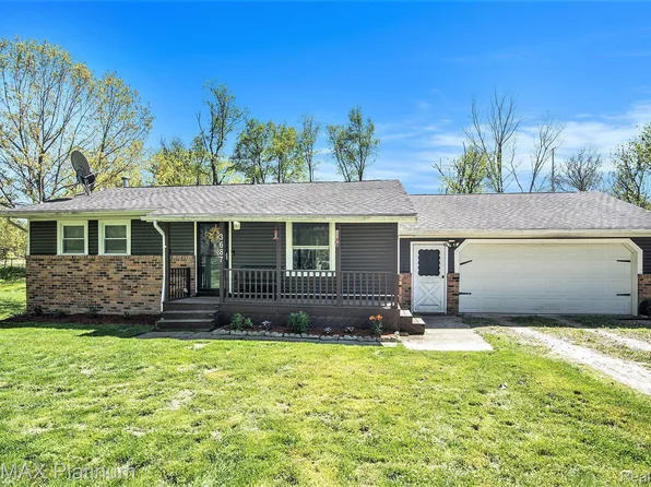 3687 Steinacker Rd, Howell, MI 48855