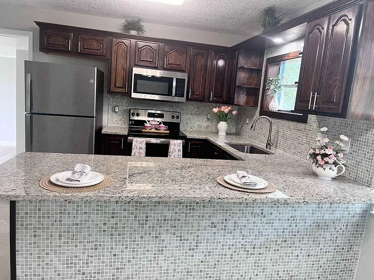 2410 S Brocksmith Rd — Photo 5