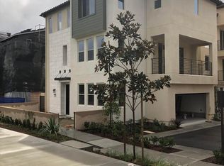 590 Catalonia, Lake Forest, CA 92630