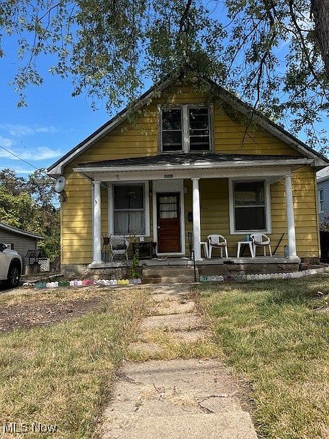 1st image of 1409 Sharon Ave