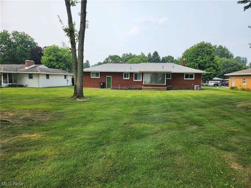 2nd image of 6065 Glenridge Rd
