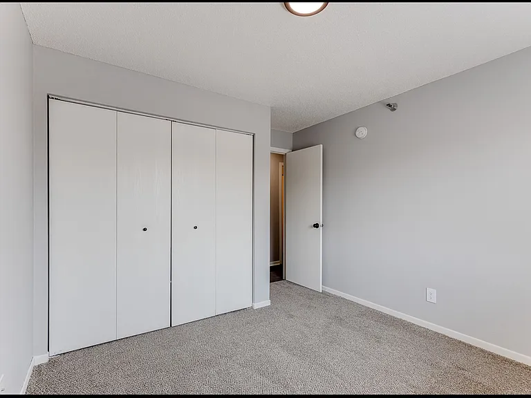 Modern Bedroom & Closet | White Pines Apartments | Shakopee MN Apartments For Rent