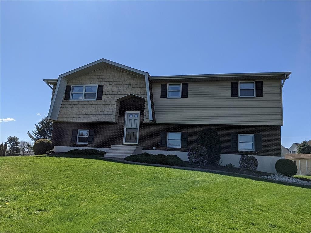 4710 Shagbark Cir, Schnecksville, PA 18078 Zillow
