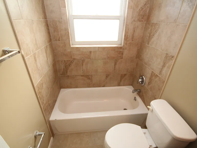 136 Old Ballwin Rd #A — Photo 8