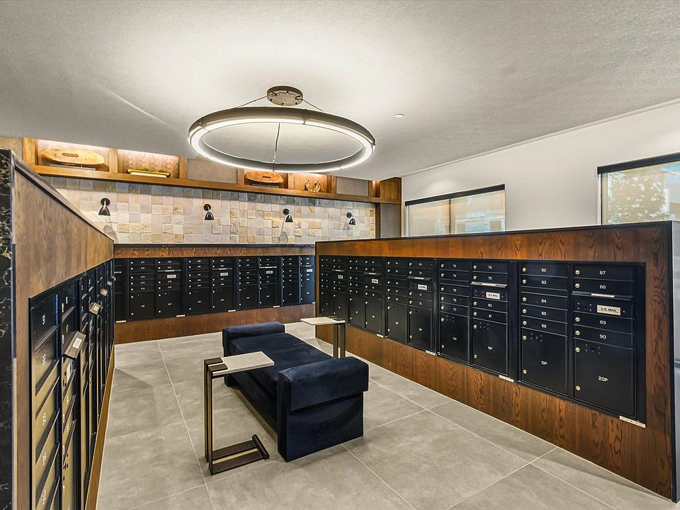 The Palo Apartments