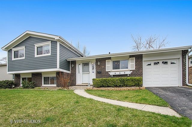 1st image of 2311 N Kennicott Dr