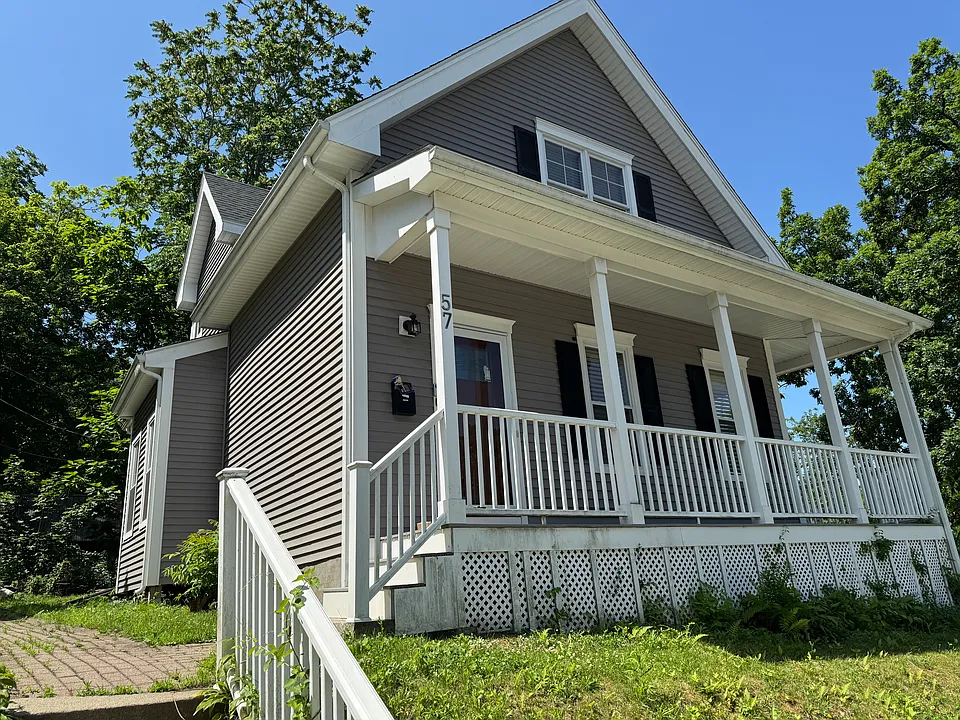 55 May St