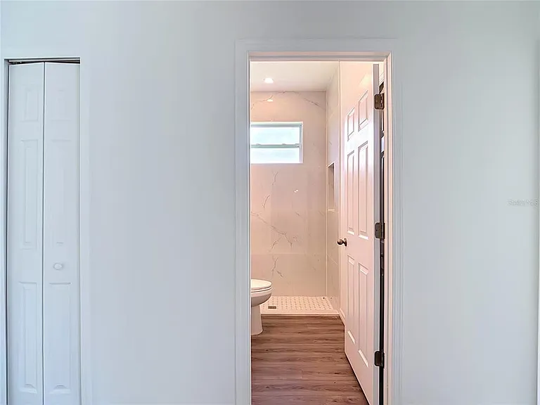 1081 McCrory St — Photo 44