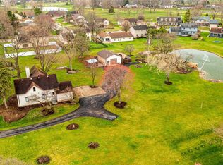 11407 Auburn Rd, Fort Wayne, IN 46845