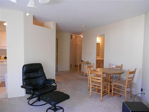 3rd image of 2201 S Huron Pkwy APT 3