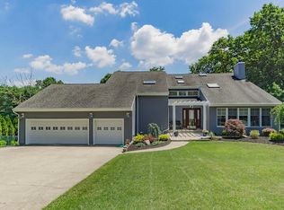 670 Rolling Hills Ct, Brick, NJ 08724